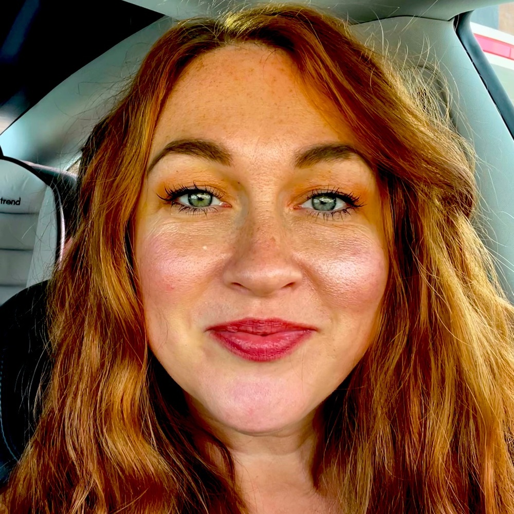 Meet your Posher, Melissa